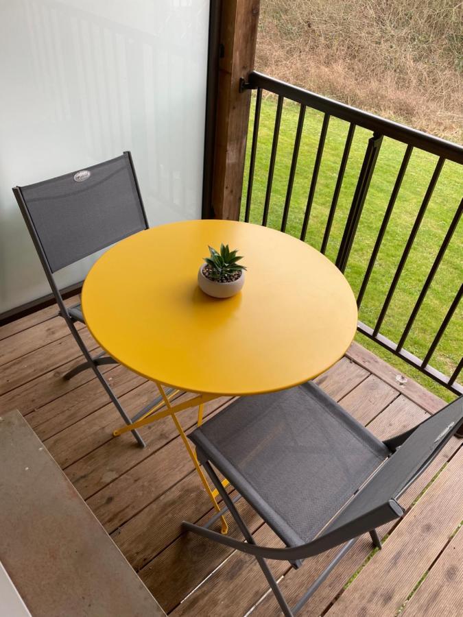 Studio Côté piscine Apartamento Équemauville Exterior foto